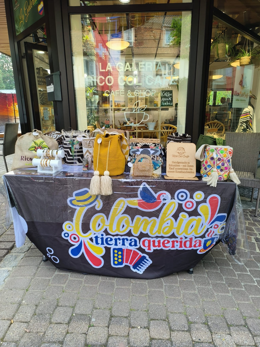 La Galeria "Rico Col Café" Café&Shop